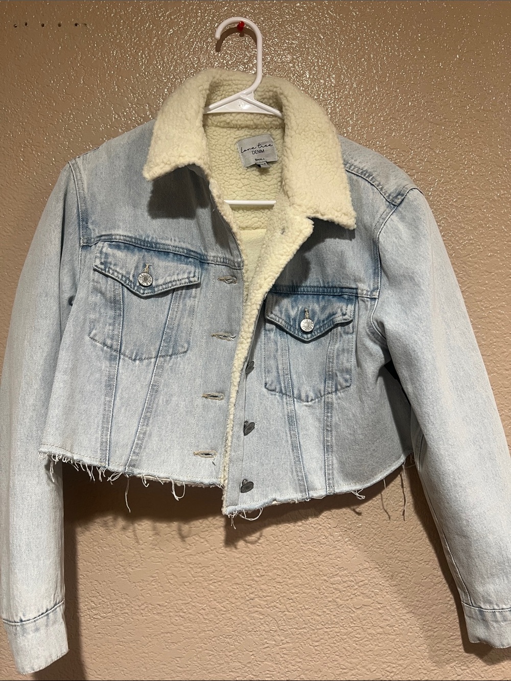 Love Tree Light Blue Cropped Sherpa-Lined Denim Jacket